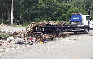 Fiscalização ambiental dá apoio à Polícia Militar em flagrante de descarte irregular