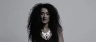 Sesc Mogi das Cruzes traz show da cantora Yzalú neste domingo