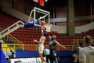 Mogi Basquete é superado pelo Franca no Campeonato Paulista