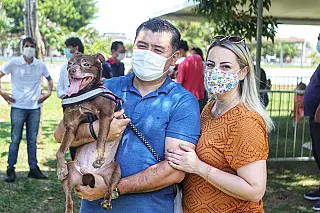 Meio Ambiente promove adoção de 23 cães em evento no Parque Max Feffer