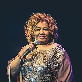 Ação social em Suzano terá show da cantora Alcione