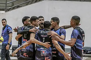 Vôlei Mogi: Marcelo Negrão estreia com vitória sobre o Guarulhos pelo Campeonato Paulista