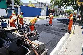 Estância Piratininga recebe novas obras de pavimentação