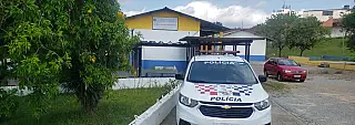 Corpo de mulher é encontrado dentro de escola estadual de Poá