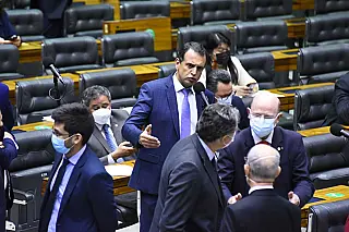 Deputado defende redução de impostos para MPEs e a geração de empregos
