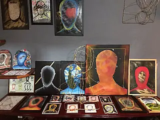 Exposição reúne obras de seis artistas em Ferraz neste domingo