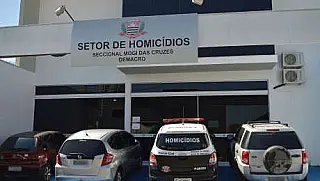 Setor de Homicídios de Mogi cumpre mandados de prisão por assassinato de deficiente mental