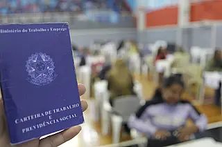 Parceria garante cursos para beneficiários da Frente de Trabalho