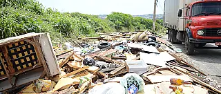 Moradores de Ferraz reclamam de aterro irregular na Vila Solar