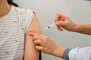 Saúde de Suzano promove mutirão de vacinação contra gripe e Covid neste sábado