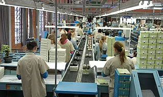 Atividade industrial mantém crescimento em outubro