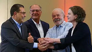 PSB indica Alckmin como vice para compor chapa com Lula nas eleições