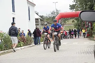 Etapa de torneio de mountain bike garante pódio a suzanenses