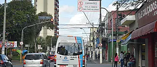 Suzano proíbe circulação de caminhões na região central entre 7 e 21 horas