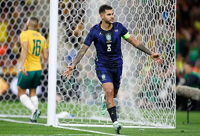 Brasil vence a Austrália por 4 a 2 em Brisbane