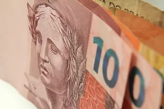 Receita Federal abre terça-feira consulta ao quarto lote de restituições