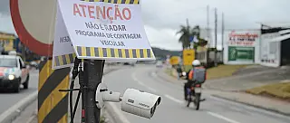 Câmeras instaladas na SP-31 causam dúvidas aos motoristas