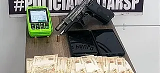 Força Tática prende três por roubo seguido de sequestro e apreende pistola, celulares roubados e mais de R$ 10,8 mil