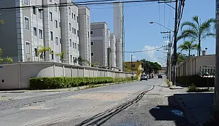 Analista de vendas é agredido, ameaçado e roubado por cinco suspeitos na Vila Urupês