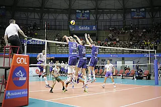 Suzano Vôlei derrota Niterói e está na semifinal da Superliga B