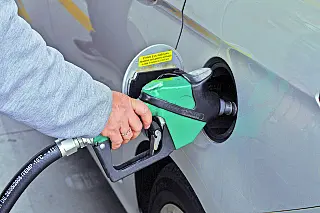 Preço da gasolina sobe e chega a R$ 5,49 nos postos de Suzano