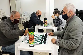 Centro de Convivência da Melhor Idade abre inscrições para 11 cursos