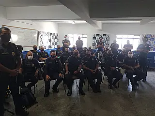 Guardas de Itaquá passam por treinamento