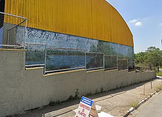 Aluno é esfaqueado dentro de escola em Poá