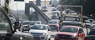 Estudo busca diminuir o trânsito nos horários de pico