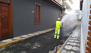 Mogi: região central da cidade recebe trabalhos de limpeza e manutenção
