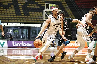 Mogi Basquete vence Pato nesta quarta pelo NBB e entra para o G8