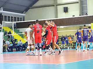 Suzano Vôlei encara o Sesi fora de casa pelo Campeonato Paulista