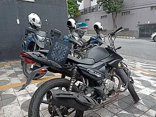 GCM recupera duas motos roubadas e prende suspeito de tráfico de drogas