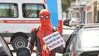 ‘Homem-Aranha’ de Suzano sonha em fazer curso