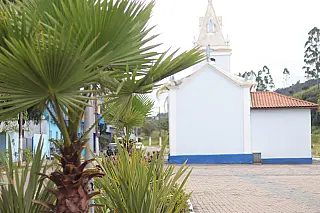 Praça do Baruel passa por ações de zeladoria