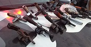 Confronto com a polícia deixa 17 traficantes mortos em Manaus