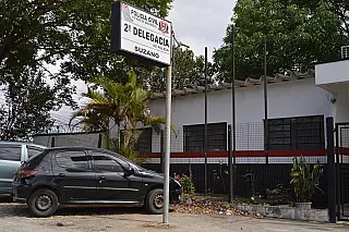 Dois adolescentes são presos após tentativa de roubo em Suzano