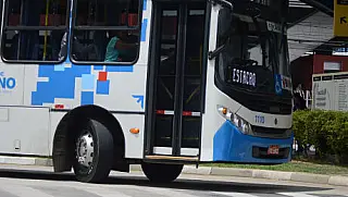 Ônibus em Suzano sofrem atrasos por causa da manifestação de caminhoneiros
