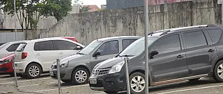 Câmara libera 15 vagas de estacionamento para o público