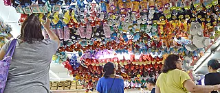 Faltando três dias para a Páscoa, venda de ovos é intenso nos supermercados