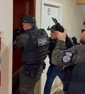 Polícia Civil prende cinco investigados por golpes do falso advogado contra idosos em Poá e SP