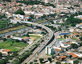 Homem é suspeito de matar namorada e chama motorista de aplicativo para esconder corpo