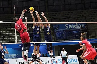 Suzano Vôlei vence na Superliga C e garante vaga na semifinal