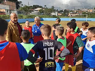Esportes e Lazer de Suzano visita projetos de base