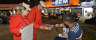 Suzanense inova com vendas em estilo ‘La Casa de Papel’
