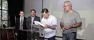 Prefeitura vai adquirir novos veículos e máquinas para obras