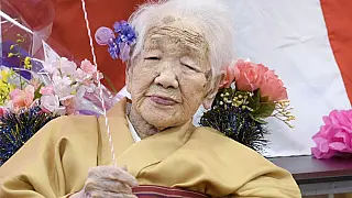 Mulher japonesa mais velha do mundo morre aos 119 anos de idade