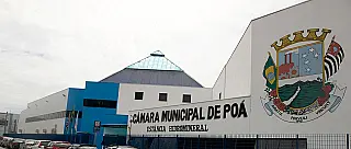 Câmara de Poá recebe ofício sobre redução de salários e cadeiras