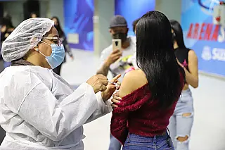 Aplicação da dose de reforço contra a Covid-19 se inicia nesta terça-feira