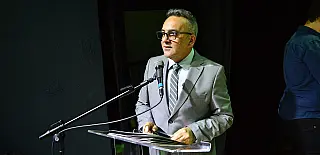 Convidado, Gil Fuentes é o 1º não representante da Justiça Eleitoral a conduzir evento de diplomação